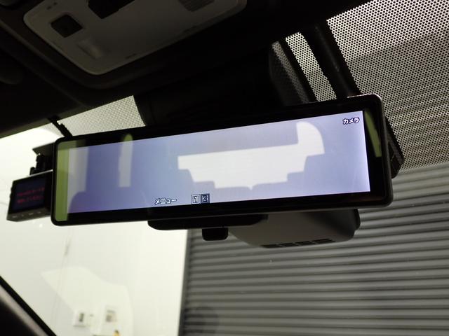 エスクァイア ハイブリッドＧｉプレミアムパッケジブラックテーラード　ＴＲＤエアロ（Ｆ・Ｓ・Ｒ）・プレミアムサウンド＋ダブルツィーターＳ・純正１０型ナビ・純正１２．１型後席モニター・両側電動スライド・パワーゲート・シートヒーター・純正ＡＷ・バックカメラ・フルセグ・ＥＴＣ（17枚目）