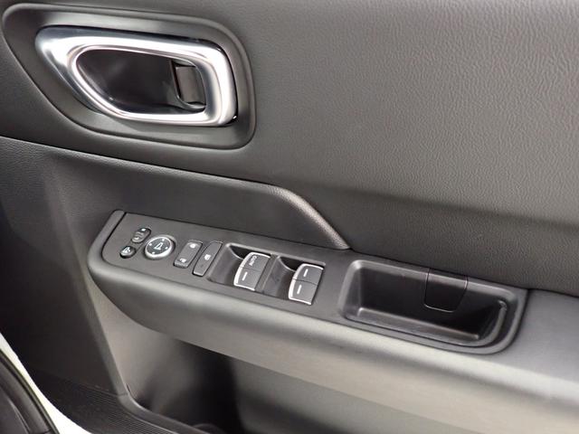 ステップワゴン ｅ：ＨＥＶスパーダ　ＨｏｎｄａＣＯＮＮＥＣＴナビ・１０．１インチ後席モニター・両側電動スライドドア・ホンダセンシング・障害物センサー・シートヒーター・純正ＡＷ・バックカメラ・フルセグＴＶ・ＣＤ／ＤＶＤ・ＥＴＣ・ドラレコ（26枚目）