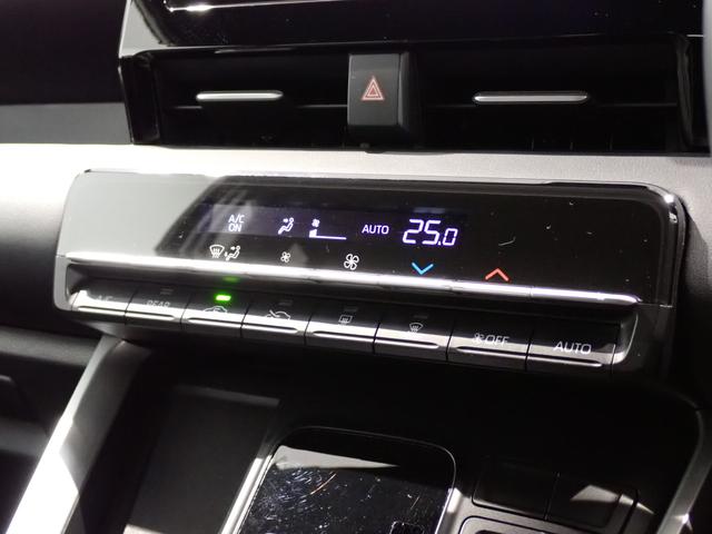 ヴォクシー Ｓ－Ｇ　両側電動ドア・純正８インチＤＡ・後席モニター・ＣＤ／ＤＶＤ再生・トヨタセーフティＳ・障害物センサー・ＬＥＤヘッドライト・純正ＡＷ・バックカメラ・フルセグＴＶ・Ｂｌｕｅｔｏｏｔｈ・ＥＴＣ・ドラレコ（20枚目）