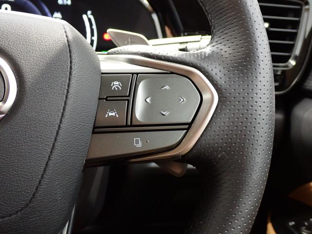ＮＸ ＮＸ３５０ｈ　Ｆスポーツ　３眼ＬＥＤ・オレンジキャリパー・パノラマルーフ・全方位カメラ・レクサスセーフティＳ・ＢＳＭ・デジタルミラー・ＨＵＤ・パワーゲート・本革・パワーシート・ヒーター／クーラー付・純正ＡＷ・純正ナビ・ＥＴＣ（25枚目）