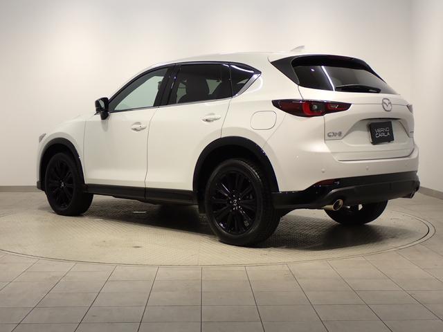 ＣＸ－５ ＸＤ　スポーツアピアランス　マツダコネクト・障害物センサー・全方位カメラ・パワーゲート・本革シート・パワーシート・シートヒーター／クーラー・ＬＥＤ・純正ＡＷ・純正メモリーナビ・フルセグ・Ｂｌｕｅｔｏｏｔｈ・ＥＴＣ・ドラレコ（11枚目）