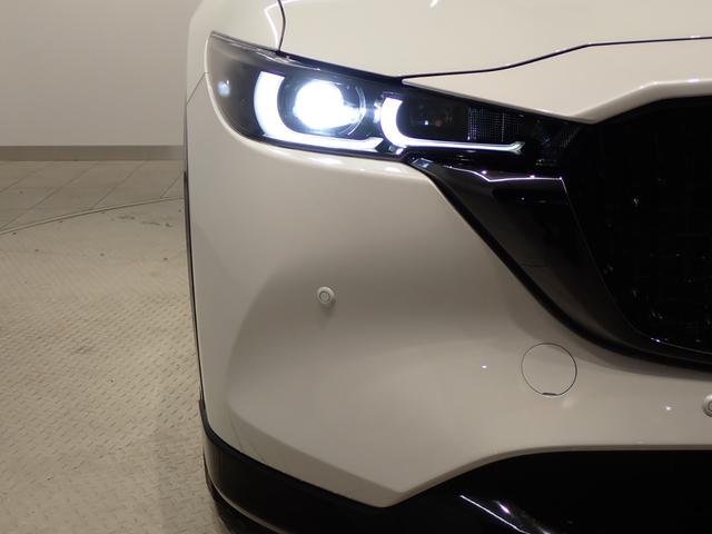 ＣＸ－５ ＸＤ　スポーツアピアランス　マツダコネクト・障害物センサー・全方位カメラ・パワーゲート・本革シート・パワーシート・シートヒーター／クーラー・ＬＥＤ・純正ＡＷ・純正メモリーナビ・フルセグ・Ｂｌｕｅｔｏｏｔｈ・ＥＴＣ・ドラレコ（13枚目）
