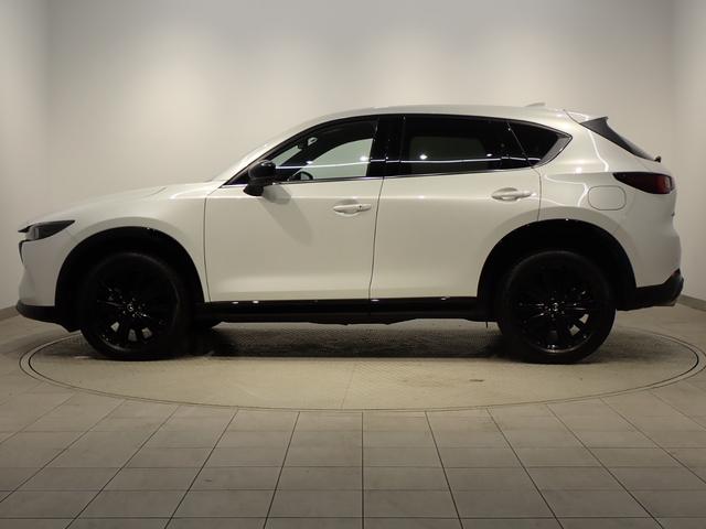 ＣＸ－５ ＸＤ　スポーツアピアランス　マツダコネクト・障害物センサー・全方位カメラ・パワーゲート・本革シート・パワーシート・シートヒーター／クーラー・ＬＥＤ・純正ＡＷ・純正メモリーナビ・フルセグ・Ｂｌｕｅｔｏｏｔｈ・ＥＴＣ・ドラレコ（41枚目）