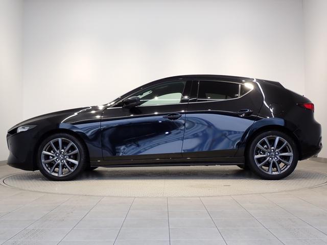 ＭＡＺＤＡ３ファストバック １５Ｓツーリング　マツダコネクト・全方位カメラ・フルセグＴＶ・障害物センサー・ワイヤレス充電・ＬＥＤヘッドライト・スマートキー・純正ＡＷ・純正ナビ・ＥＴＣ・Ｂｌｕｅｔｏｏｔｈ・ドライブレコーダー（37枚目）