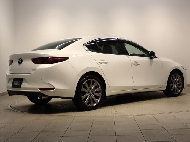 ＭＡＺＤＡ３セダン ２０Ｓプロアクティブ　全方位カメラ・ＣＤ／ＤＶＤ・フルセグＴＶ・マツダコネクト・障害物センサー・ＬＥＤヘッドライト・スマートキー・純正ＡＷ・Ｂｌｕｅｔｏｏｔｈ・ＥＴＣ・ドライブレコーダー（7枚目）