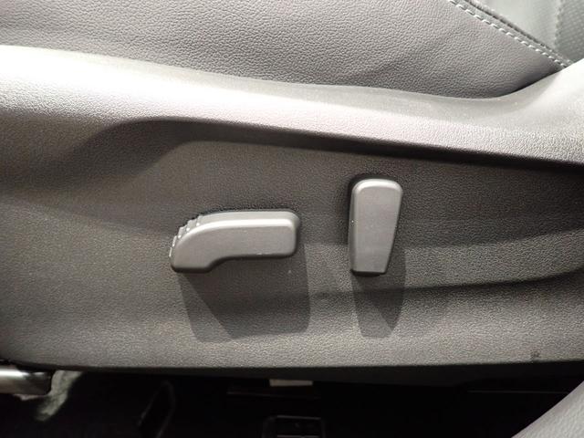 ＳＴＩエアロＰＫＧ・デジタルインナーミラー・サンルーフバイザー・４ＷＤ・アイサイト・障害物センサー・フロント／サイド／バックカメラ・パワーシート・シートヒーター・純正ナビ・フルセグ・ＥＴＣ・ドラレコ