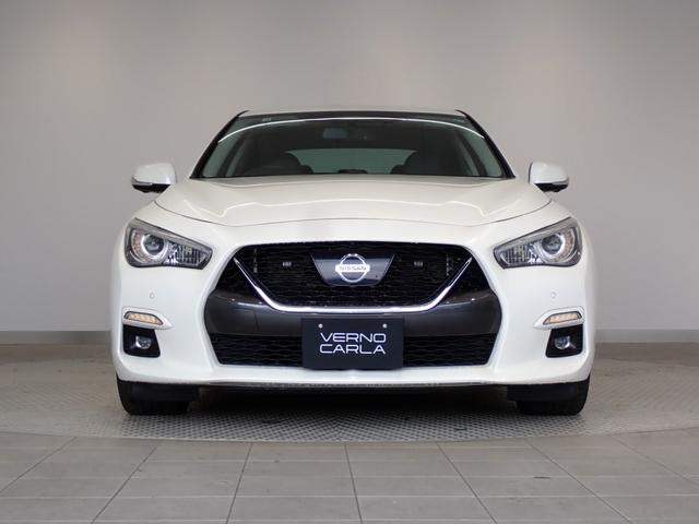 スカイライン ハイブリッド GT 全方位カメラ・フルセグTV・CD/DVD再生・エマージェンシーブレーキ・障害物センサー・パワーシート・LEDヘッドライト・スマートキー・純正AW・純正ナビ・Bluetooth・ETC・ドラレコ(10枚目)