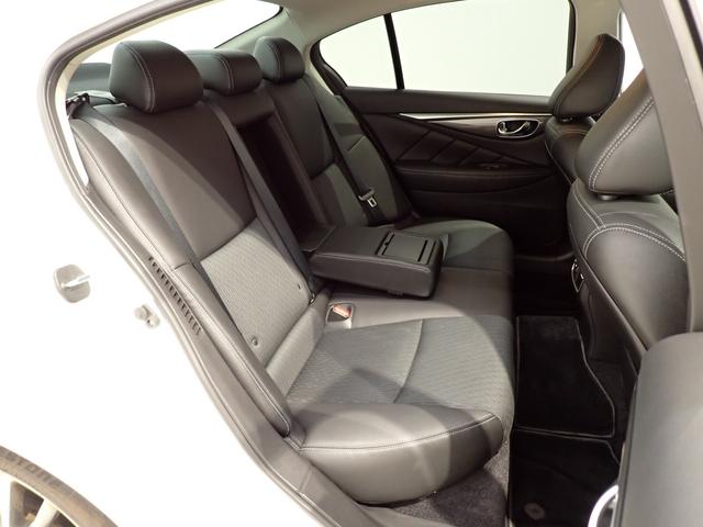 スカイライン ハイブリッド GT 全方位カメラ・フルセグTV・CD/DVD再生・エマージェンシーブレーキ・障害物センサー・パワーシート・LEDヘッドライト・スマートキー・純正AW・純正ナビ・Bluetooth・ETC・ドラレコ(33枚目)