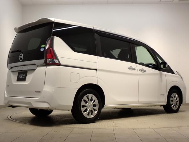 セレナ X エマージェンシーブレーキ・フルセグTV・CD再生・両側スライドドア・障害物センサー・スマートキー・純正ナビ・ブラインドスポットモニター・Bluetooth・ドライブレコーダー(8枚目)