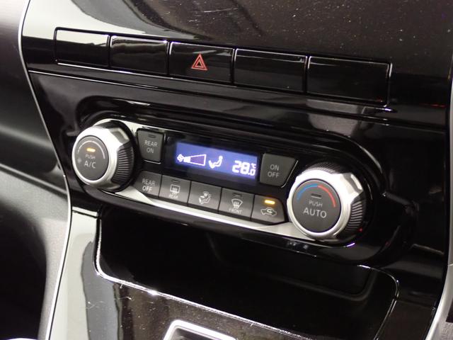 セレナ X エマージェンシーブレーキ・フルセグTV・CD再生・両側スライドドア・障害物センサー・スマートキー・純正ナビ・ブラインドスポットモニター・Bluetooth・ドライブレコーダー(17枚目)