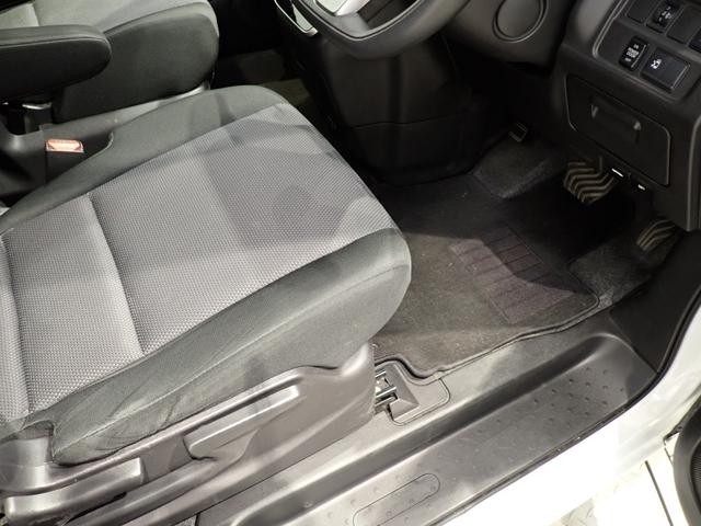 セレナ X エマージェンシーブレーキ・フルセグTV・CD再生・両側スライドドア・障害物センサー・スマートキー・純正ナビ・ブラインドスポットモニター・Bluetooth・ドライブレコーダー(25枚目)