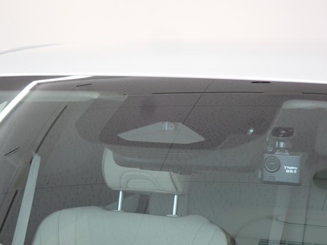 クラウンクロスオーバー Ｇアドバンスド・レザーパッケージ　デジタルインナーミラー・ホワイトレザー・全方位カメラ・純正１２．３インチＤＡ・フルセグ・パワートランク・パワーシート・シートヒーター／エアコン・ＬＥＤ・純正ＡＷ・Ｂｌｕｅｔｏｏｔｈ・ＥＴＣ・ドラレコ（12枚目）