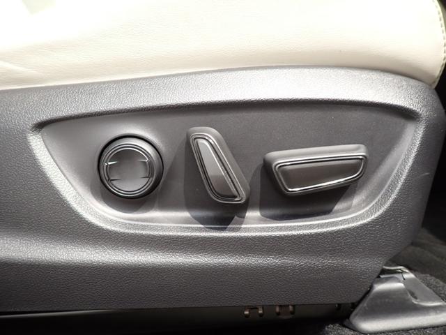 クラウンクロスオーバー Ｇアドバンスド・レザーパッケージ　デジタルインナーミラー・ホワイトレザー・全方位カメラ・純正１２．３インチＤＡ・フルセグ・パワートランク・パワーシート・シートヒーター／エアコン・ＬＥＤ・純正ＡＷ・Ｂｌｕｅｔｏｏｔｈ・ＥＴＣ・ドラレコ（31枚目）