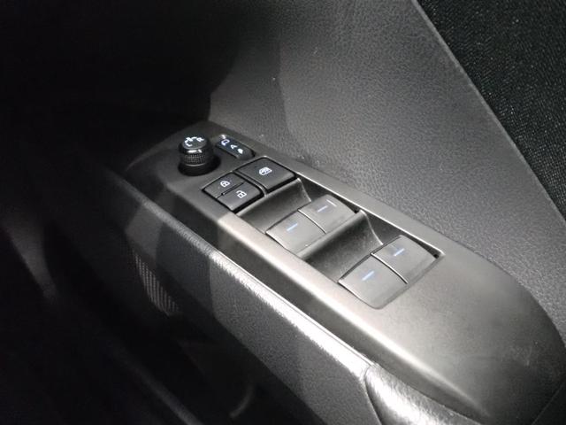 カムリ 　純正９インチナビ・バックカメラ・ＬＥＤヘッドライト・トヨタセーフティセンス・障害物センサー・スマートキー・Ｂｌｕｅｔｏｏｔｈ・ＥＴＣ・ドラレコ（26枚目）