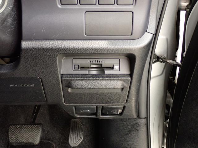 ノア Ｘ　Ｖパッケージ　社外メモリーナビ・両側スライドドア・ＥＴＣ・Ｂｌｕｅｔｏｏｔｈ・ダブルオートエアコン・電動ドアミラー・ドライブレコーダー（16枚目）