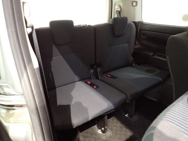 ノア Ｘ　Ｖパッケージ　社外メモリーナビ・両側スライドドア・ＥＴＣ・Ｂｌｕｅｔｏｏｔｈ・ダブルオートエアコン・電動ドアミラー・ドライブレコーダー（28枚目）