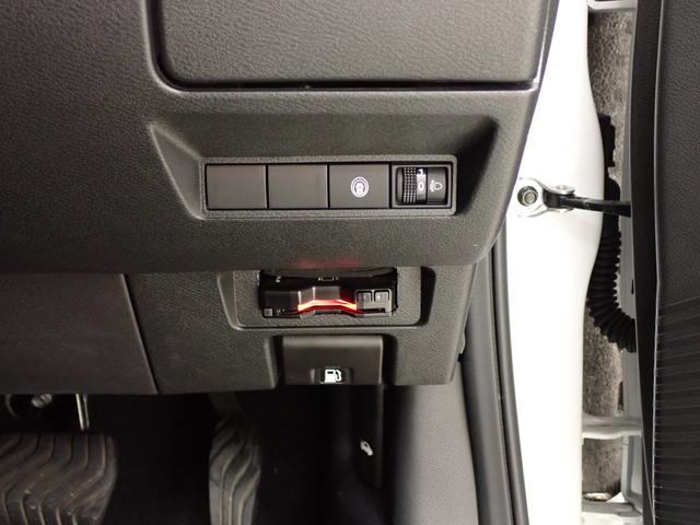 ノート Ｘ　エマージェンシーブレーキ・障害物センサー・ＬＥＤヘッドライト・スマートキー・ナビ・ＣＤ再生・バックカメラ・Ｂｌｕｅｔｏｏｔｈ・ＥＴＣ・ドラレコ（18枚目）