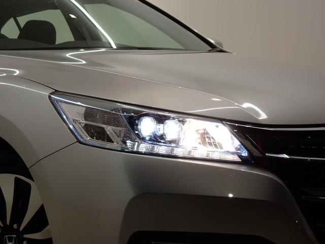 アコードハイブリッド ＥＸ　ホンダセンシング・純正ナビ・パワーシート・ＬＥＤヘッドライト・スマートキー・純正ＡＷ・バックカメラ・ワンセグＴＶ・Ｂｌｕｅｔｏｏｔｈ・ＥＴＣ・ドライブレコーダー（13枚目）