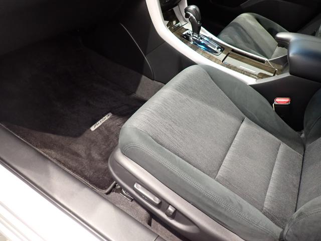 アコードハイブリッド ＥＸ　ホンダセンシング・純正ナビ・パワーシート・ＬＥＤヘッドライト・スマートキー・純正ＡＷ・バックカメラ・ワンセグＴＶ・Ｂｌｕｅｔｏｏｔｈ・ＥＴＣ・ドライブレコーダー（32枚目）