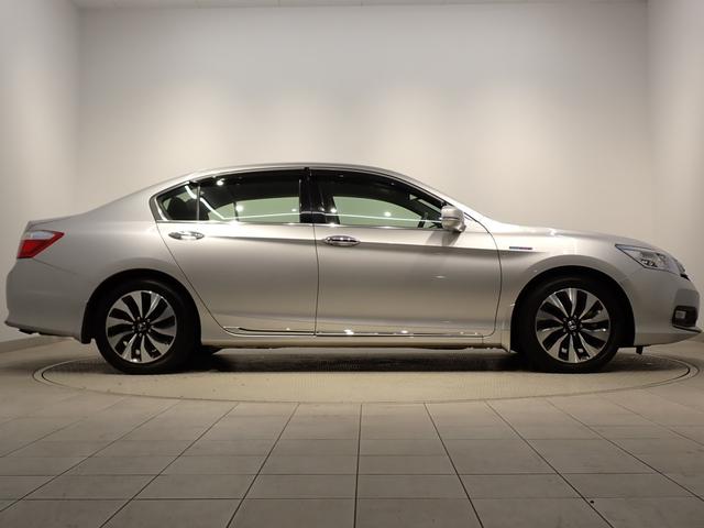 アコードハイブリッド ＥＸ　ホンダセンシング・純正ナビ・パワーシート・ＬＥＤヘッドライト・スマートキー・純正ＡＷ・バックカメラ・ワンセグＴＶ・Ｂｌｕｅｔｏｏｔｈ・ＥＴＣ・ドライブレコーダー（39枚目）