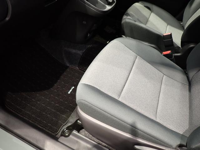 シエンタ ハイブリッドＧ　純正ＤＡ・ＢＳＭ・ＬＥＤ・両側電動スライドドア・トヨタセーフティセンス・障害物センサー・スマートキー・バックカメラ・Ｂｌｕｅｔｏｏｔｈ・ＥＴＣ・ドライブレコーダー（28枚目）