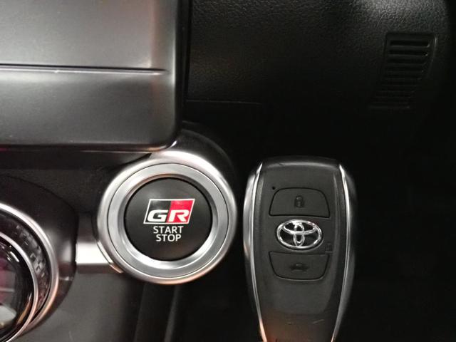 GR86 SZ 6MT・純正ナビ・フルセグ・DVD・アイサイト・障害物センサー・LED・スマートキー・純正AW・Bluetooth・ETC・ドライブレコーダー(14枚目)