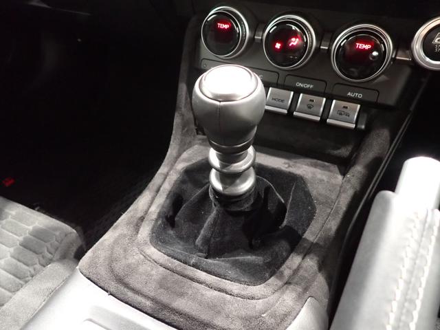 GR86 SZ 6MT・純正ナビ・フルセグ・DVD・アイサイト・障害物センサー・LED・スマートキー・純正AW・Bluetooth・ETC・ドライブレコーダー(19枚目)