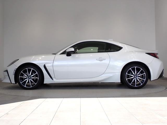 GR86 SZ 6MT・純正ナビ・フルセグ・DVD・アイサイト・障害物センサー・LED・スマートキー・純正AW・Bluetooth・ETC・ドライブレコーダー(33枚目)