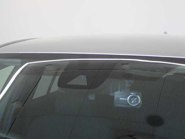 カローラツーリング ハイブリッド　Ｇ－Ｘ　プラス　ＢＳＭ・前後ドラレコ・バックカメラ・ＥＴＣ・トヨタセーフティセンス・障害物センサー・ＬＥＤヘッドライト・スマートキー・純正ＤＡ・Ｂｌｕｅｔｏｏｔｈ・オートハイビーム（12枚目）