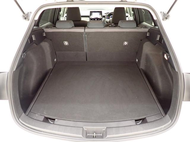 カローラツーリング ハイブリッド　Ｇ－Ｘ　プラス　ＢＳＭ・前後ドラレコ・バックカメラ・ＥＴＣ・トヨタセーフティセンス・障害物センサー・ＬＥＤヘッドライト・スマートキー・純正ＤＡ・Ｂｌｕｅｔｏｏｔｈ・オートハイビーム（31枚目）