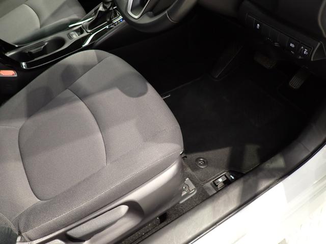 カローラ ハイブリッド　Ｇ　純正ＤＡ・障害物センサー・フルセグＴＶ・ＢＳＭ・トヨタセーフティセンス・ＬＥＤヘッドライト・スマートキー・バックカメラ・ＥＴＣ・ドライブレコーダー（25枚目）