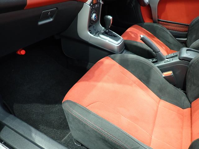 コペン セロ S RECAROシート・シートヒーター・LEDヘッドライト・バックカメラ・MOMO製本革巻ステアリングホイール・スマートキー・純正AW・社外ナビ・CD・Bluetooth・ETC・ドライブレコーダー(31枚目)