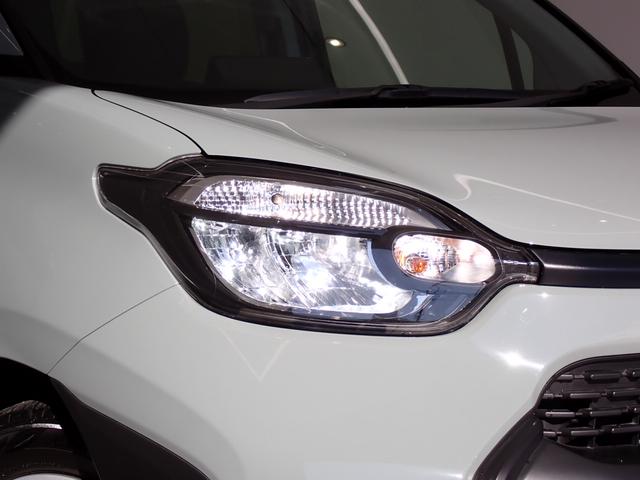 シエンタ ハイブリッドG 純正10.5インチナビ・シートヒーター・ステアリングヒーター・両側電動スライドドア・障害物センサー・トヨタセーフティS・LEDヘッドライト・スマートキー・バックカメラ・フルセグTV・ETC・ドラレコ(13枚目)