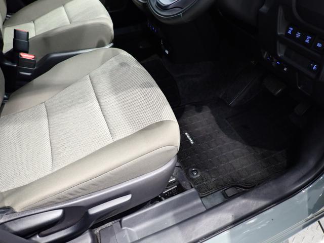 シエンタ ハイブリッドG 純正10.5インチナビ・シートヒーター・ステアリングヒーター・両側電動スライドドア・障害物センサー・トヨタセーフティS・LEDヘッドライト・スマートキー・バックカメラ・フルセグTV・ETC・ドラレコ(29枚目)