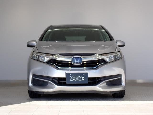 シャトル ハイブリッド ホンダセンシング 7インチナビ・バックカメラ・ETC・衝突軽減ブレーキ・ホンダセンシング・スマートキー・CD再生・Bluetooth(9枚目)