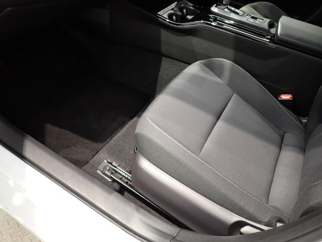 プリウス G 純正8インチDA・シートヒーター・フルセグTV・純正AW・バックカメラ・トヨタセーフティセンス・障害物センサー・LEDヘッドライト・スマートキー・Bluetooth・ETC・ドライブレコーダー(30枚目)