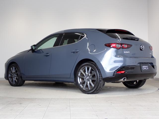 MAZDA3ファストバック 15Sツーリング 6MT・360°セーフティpkg・CD/DVD再生・マツダコネクト・障害物センサー・全方位カメラ・LEDヘッドライト・スマートキー・純正AW・フルセグTV・Bluetooth・ETC(10枚目)
