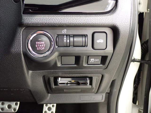 WRX S4 2.0GTアイサイト 純正8インチナビ・パワーシート・CD/DVD再生・アイサイト・シートヒーター・フルセグTV・障害物センサー・LEDヘッドライト・スマートキー・純正AW・バックカメラ・Bluetooth・ETC(25枚目)