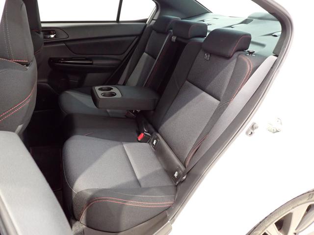 WRX S4 2.0GTアイサイト 純正8インチナビ・パワーシート・CD/DVD再生・アイサイト・シートヒーター・フルセグTV・障害物センサー・LEDヘッドライト・スマートキー・純正AW・バックカメラ・Bluetooth・ETC(34枚目)