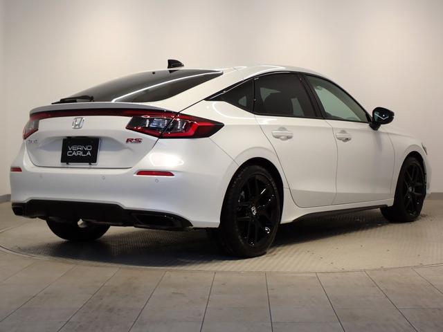 シビック RS BOSE・ワイヤレス充電・Google 搭載 9インチ Honda CONNECTディスプレー・パワーシート・シートヒーター・障害物センサー・LED・バックカメラ・フルセグ・Bluetooth・ETC(8枚目)