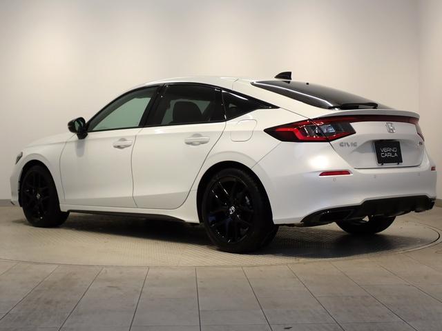 シビック RS BOSE・ワイヤレス充電・Google 搭載 9インチ Honda CONNECTディスプレー・パワーシート・シートヒーター・障害物センサー・LED・バックカメラ・フルセグ・Bluetooth・ETC(11枚目)