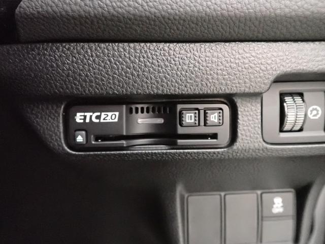 シビック RS BOSE・ワイヤレス充電・Google 搭載 9インチ Honda CONNECTディスプレー・パワーシート・シートヒーター・障害物センサー・LED・バックカメラ・フルセグ・Bluetooth・ETC(19枚目)