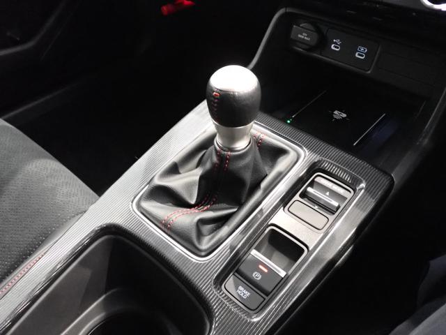 シビック RS BOSE・ワイヤレス充電・Google 搭載 9インチ Honda CONNECTディスプレー・パワーシート・シートヒーター・障害物センサー・LED・バックカメラ・フルセグ・Bluetooth・ETC(21枚目)
