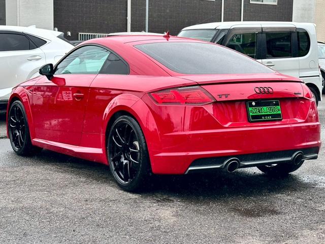 ＴＴクーペ ２．０ＴＦＳＩ　クワトロ　Ｓラインパッケージ　禁煙　４ＷＤ　ＷＯＲＫＥＭＯＴＩＯＮ　ＣＲ　ＫＩＷＡＭＩ１９インチアルミ　ブラックアウトカスタム　バーチャルコックピット　マトリクスＬＥＤ　アルカンターラハーフレザー　パーキングエイド　スマートキー（18枚目）