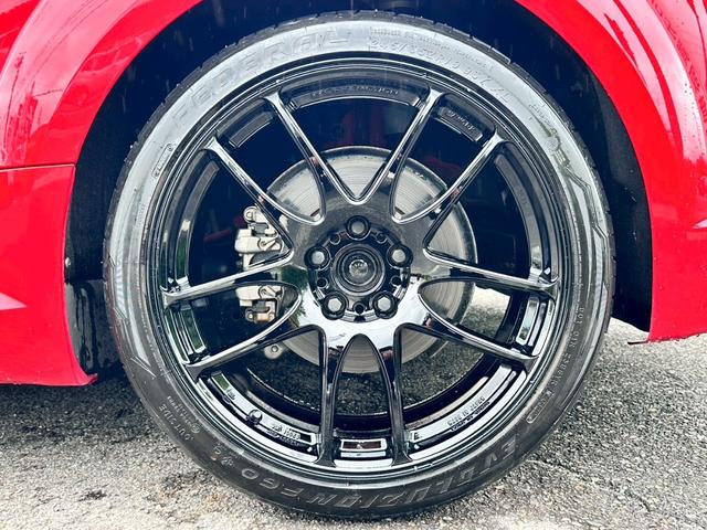 ＴＴクーペ ２．０ＴＦＳＩ　クワトロ　Ｓラインパッケージ　禁煙　４ＷＤ　ＷＯＲＫＥＭＯＴＩＯＮ　ＣＲ　ＫＩＷＡＭＩ１９インチアルミ　ブラックアウトカスタム　バーチャルコックピット　マトリクスＬＥＤ　アルカンターラハーフレザー　パーキングエイド　スマートキー（29枚目）