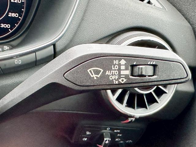 ＴＴクーペ ２．０ＴＦＳＩ　クワトロ　Ｓラインパッケージ　禁煙　４ＷＤ　ＷＯＲＫＥＭＯＴＩＯＮ　ＣＲ　ＫＩＷＡＭＩ１９インチアルミ　ブラックアウトカスタム　バーチャルコックピット　マトリクスＬＥＤ　アルカンターラハーフレザー　パーキングエイド　スマートキー（43枚目）