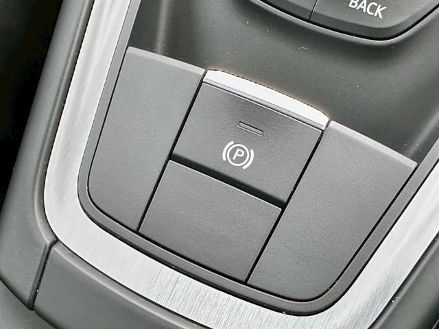 ＴＴクーペ ２．０ＴＦＳＩ　クワトロ　Ｓラインパッケージ　禁煙　４ＷＤ　ＷＯＲＫＥＭＯＴＩＯＮ　ＣＲ　ＫＩＷＡＭＩ１９インチアルミ　ブラックアウトカスタム　バーチャルコックピット　マトリクスＬＥＤ　アルカンターラハーフレザー　パーキングエイド　スマートキー（52枚目）