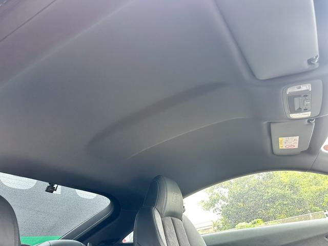 ＴＴクーペ ２．０ＴＦＳＩ　クワトロ　Ｓラインパッケージ　禁煙　４ＷＤ　ＷＯＲＫＥＭＯＴＩＯＮ　ＣＲ　ＫＩＷＡＭＩ１９インチアルミ　ブラックアウトカスタム　バーチャルコックピット　マトリクスＬＥＤ　アルカンターラハーフレザー　パーキングエイド　スマートキー（62枚目）