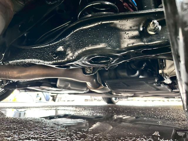 ＴＴクーペ ２．０ＴＦＳＩ　クワトロ　Ｓラインパッケージ　禁煙　４ＷＤ　ＷＯＲＫＥＭＯＴＩＯＮ　ＣＲ　ＫＩＷＡＭＩ１９インチアルミ　ブラックアウトカスタム　バーチャルコックピット　マトリクスＬＥＤ　アルカンターラハーフレザー　パーキングエイド　スマートキー（63枚目）