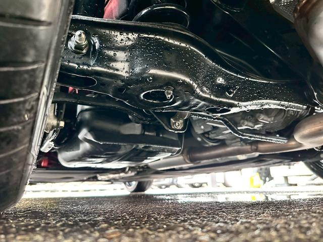ＴＴクーペ ２．０ＴＦＳＩ　クワトロ　Ｓラインパッケージ　禁煙　４ＷＤ　ＷＯＲＫＥＭＯＴＩＯＮ　ＣＲ　ＫＩＷＡＭＩ１９インチアルミ　ブラックアウトカスタム　バーチャルコックピット　マトリクスＬＥＤ　アルカンターラハーフレザー　パーキングエイド　スマートキー（65枚目）